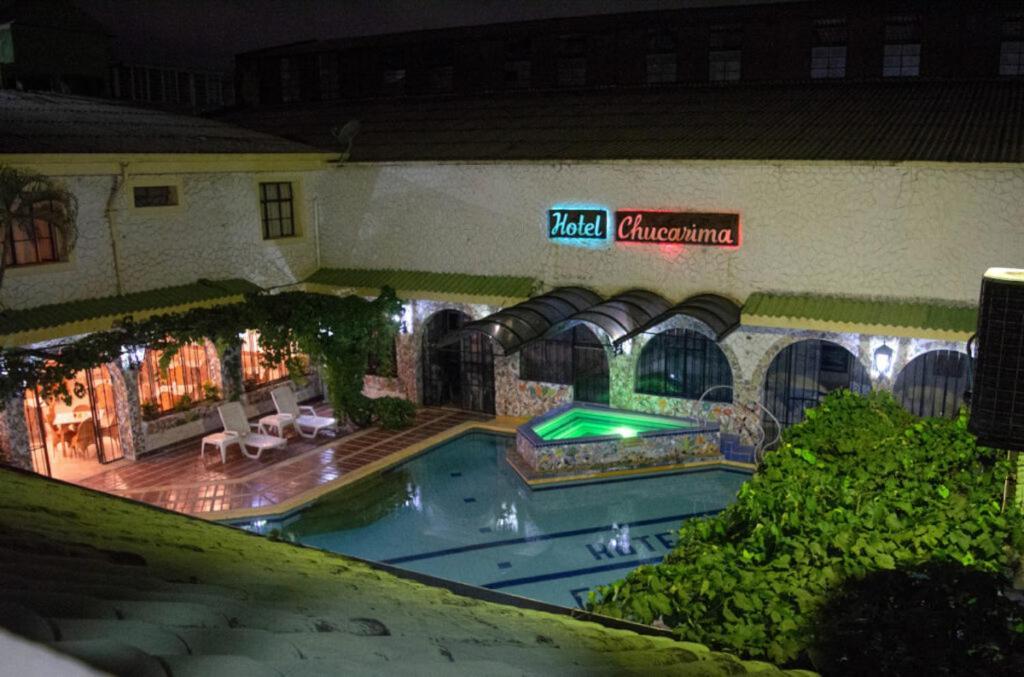 Hotel Chucarima กูกูตา ภายนอก รูปภาพ