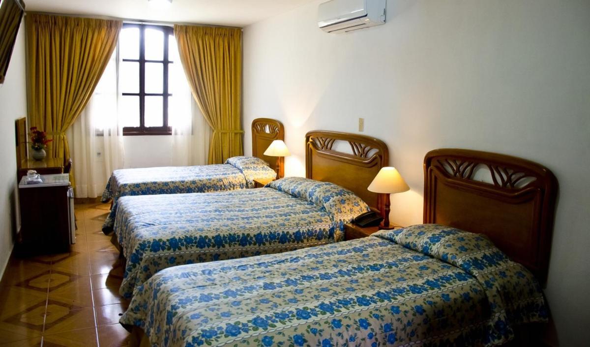 Hotel Chucarima กูกูตา ภายนอก รูปภาพ
