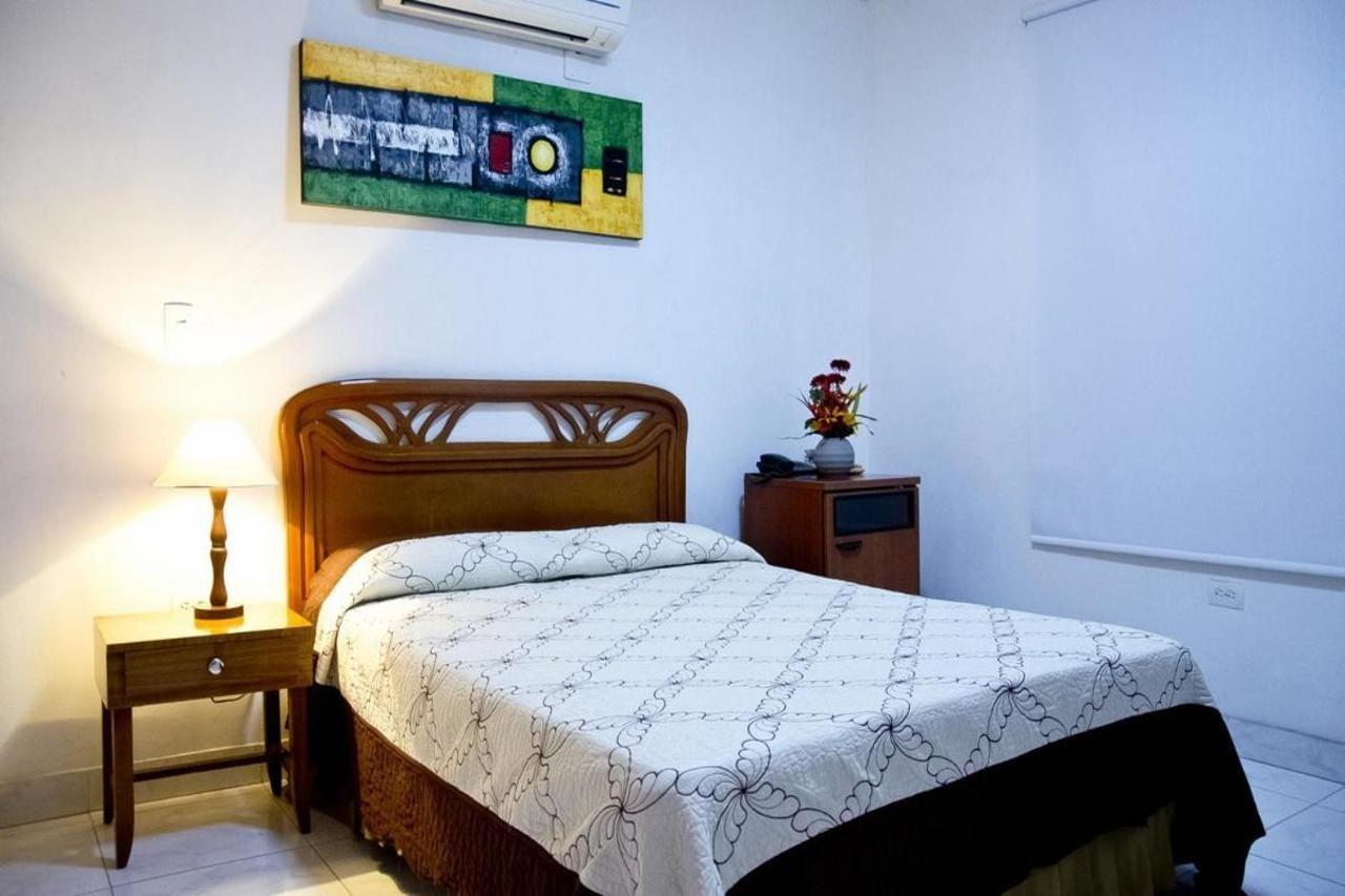Hotel Chucarima กูกูตา ภายนอก รูปภาพ